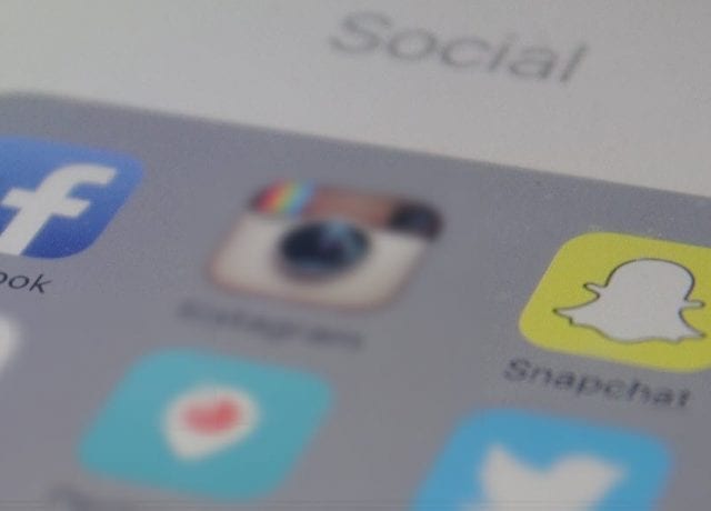 social media app logos