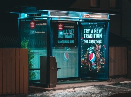 Pros and Cons of Sponsored Content